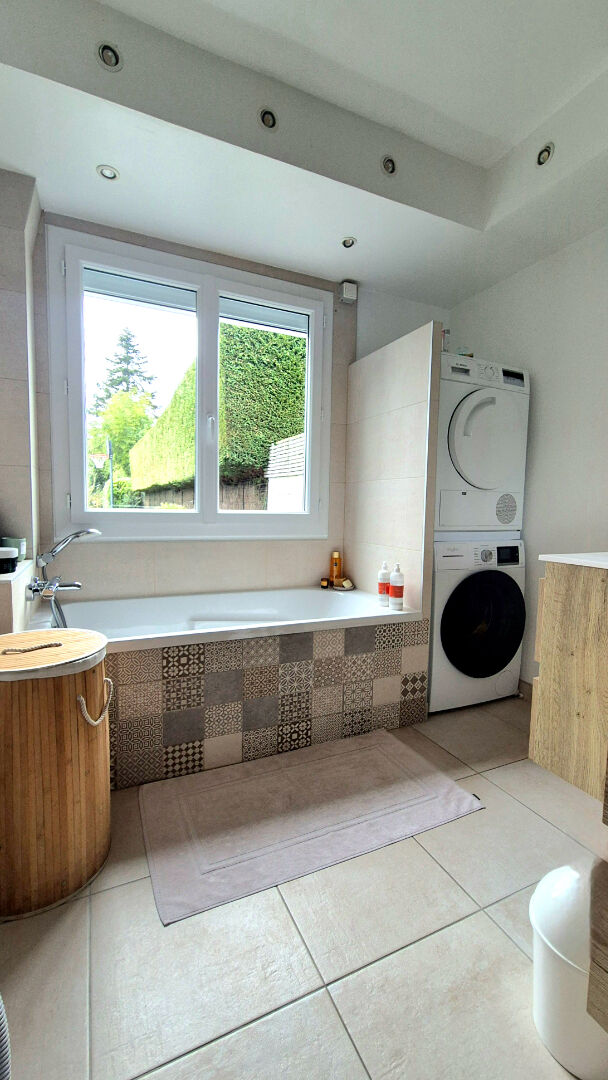 Image MAISON à BOUGUENAIS