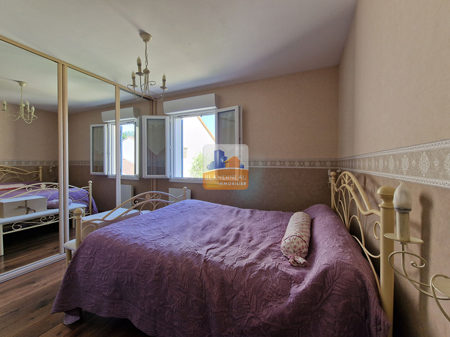 Image MAISON à BOUGUENAIS