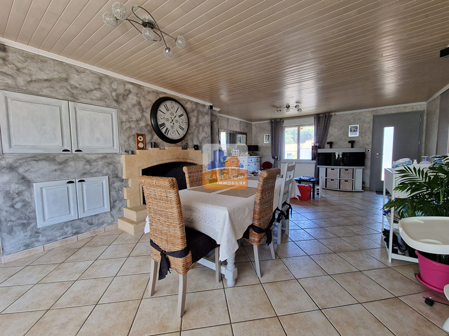 Image MAISON à BOUGUENAIS