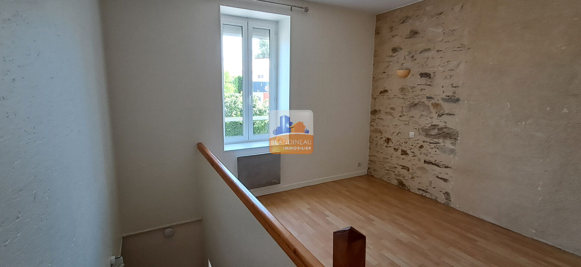 Image APPARTEMENT à VIEILLEVIGNE