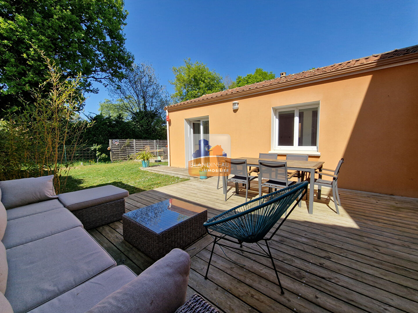 MAISON à BOUGUENAIS