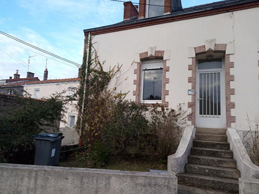 MAISON à LA MONTAGNE