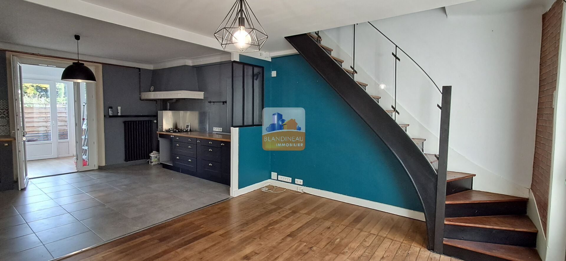 MAISON à BOUGUENAIS