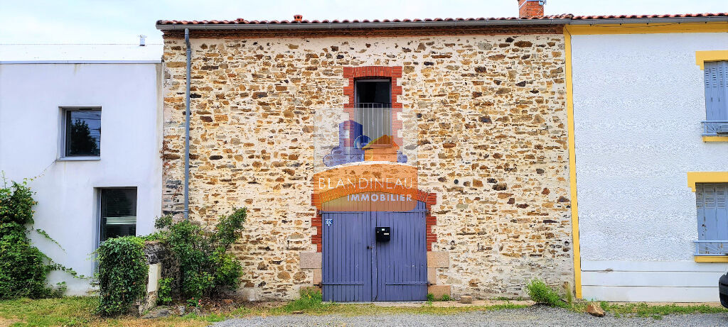 MAISON à BOUGUENAIS