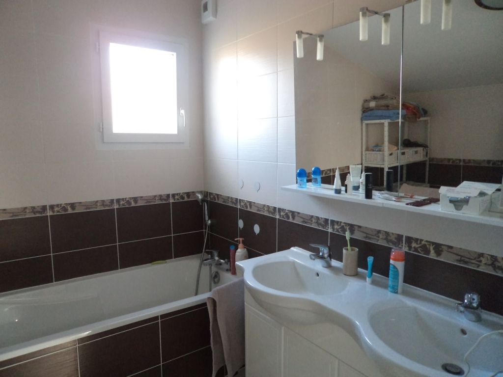 Image MAISON à BOUAYE