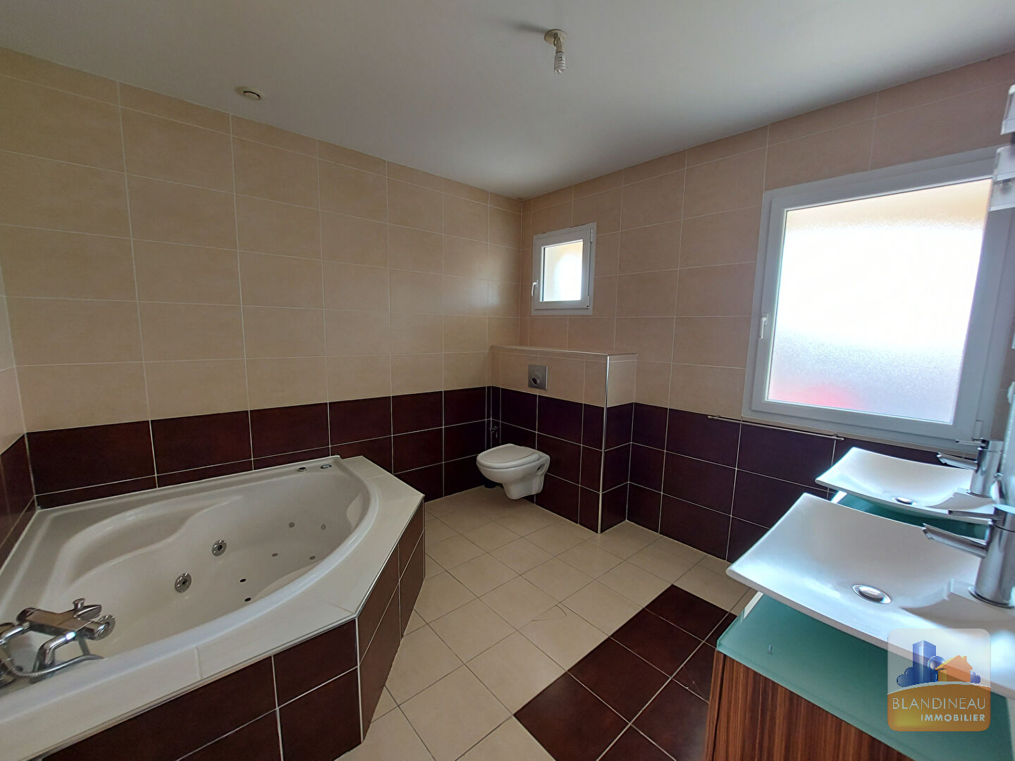 Image MAISON à BOUGUENAIS