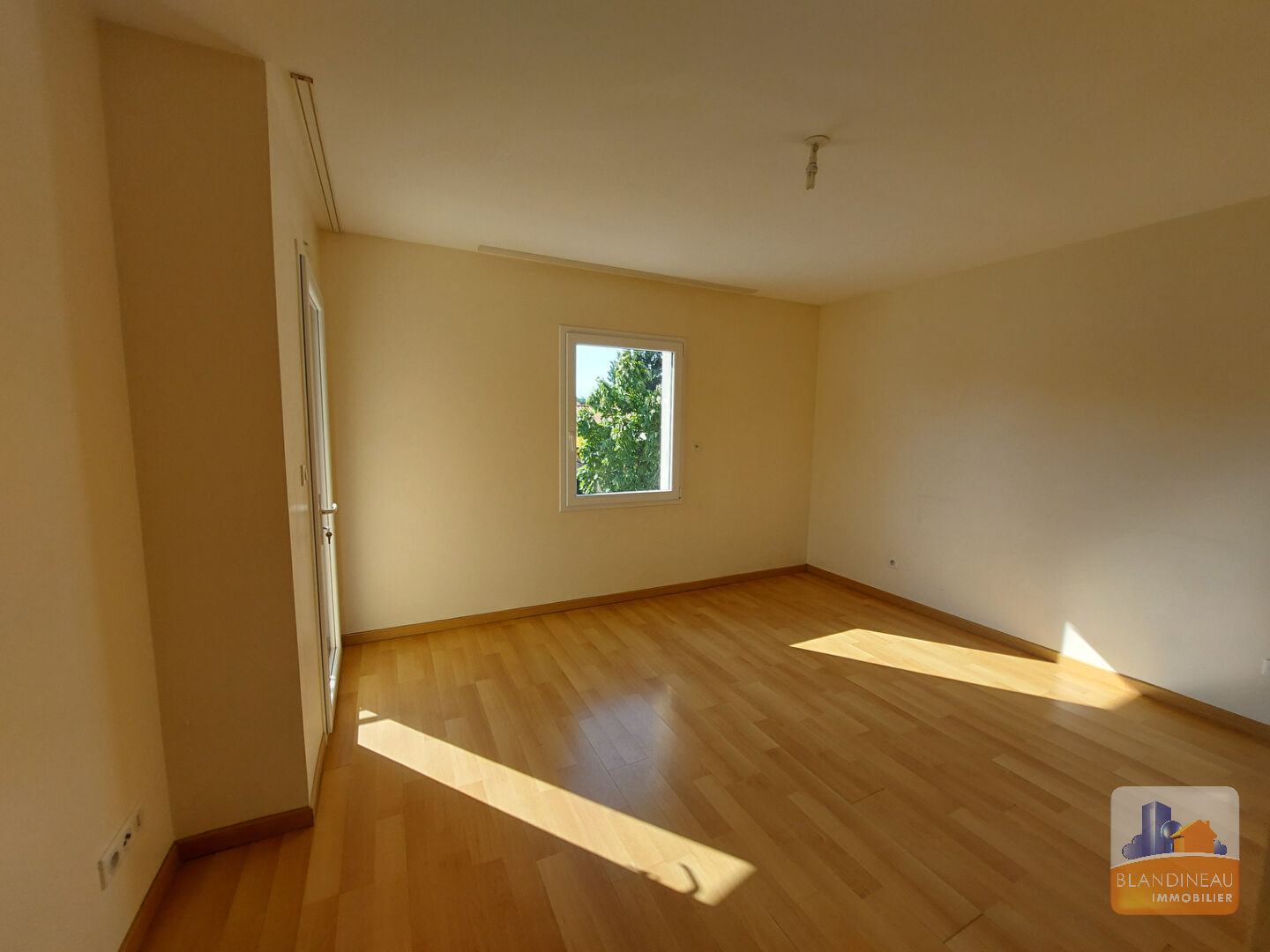 Image MAISON à BOUGUENAIS