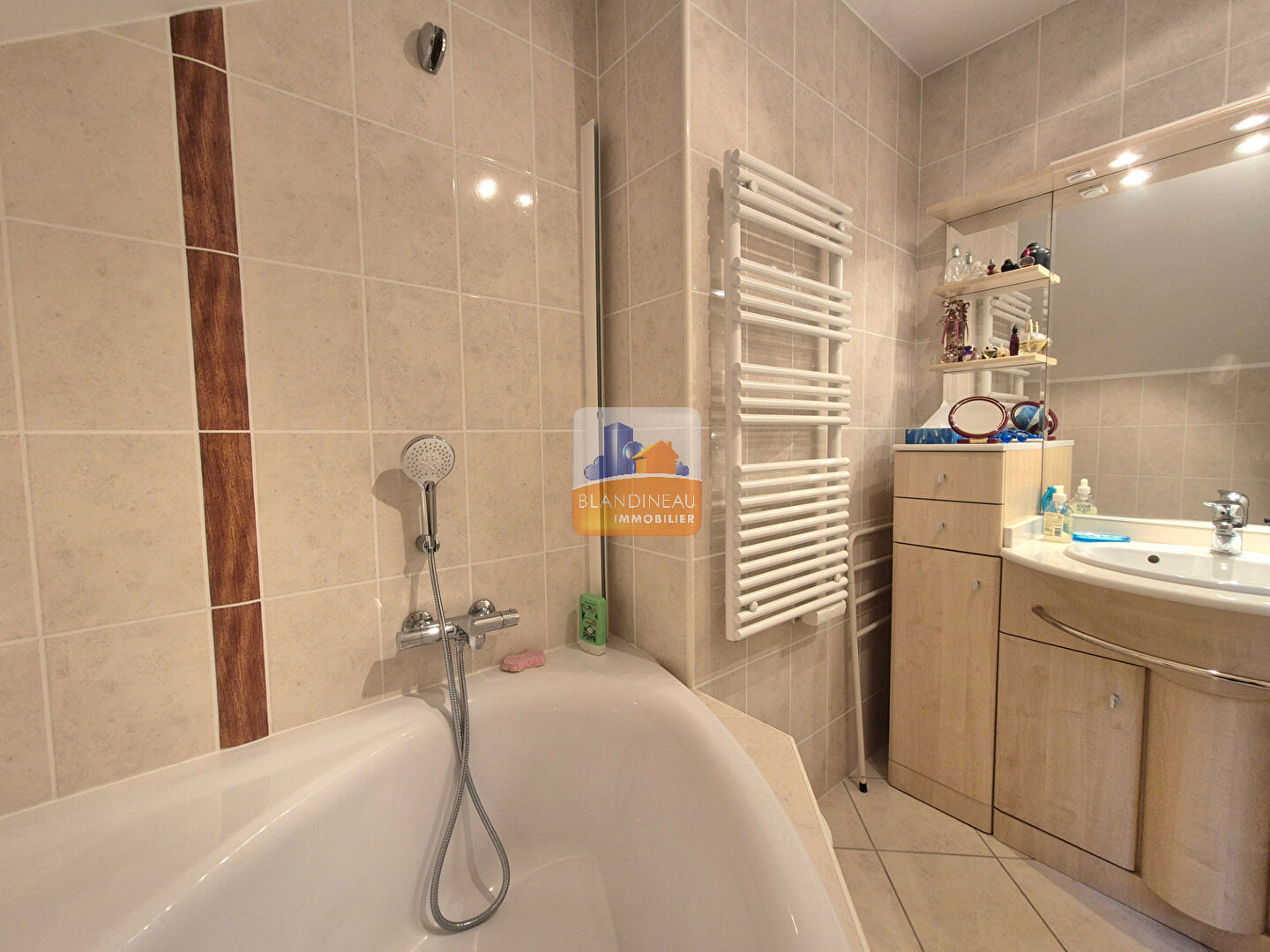 Image MAISON à BOUGUENAIS