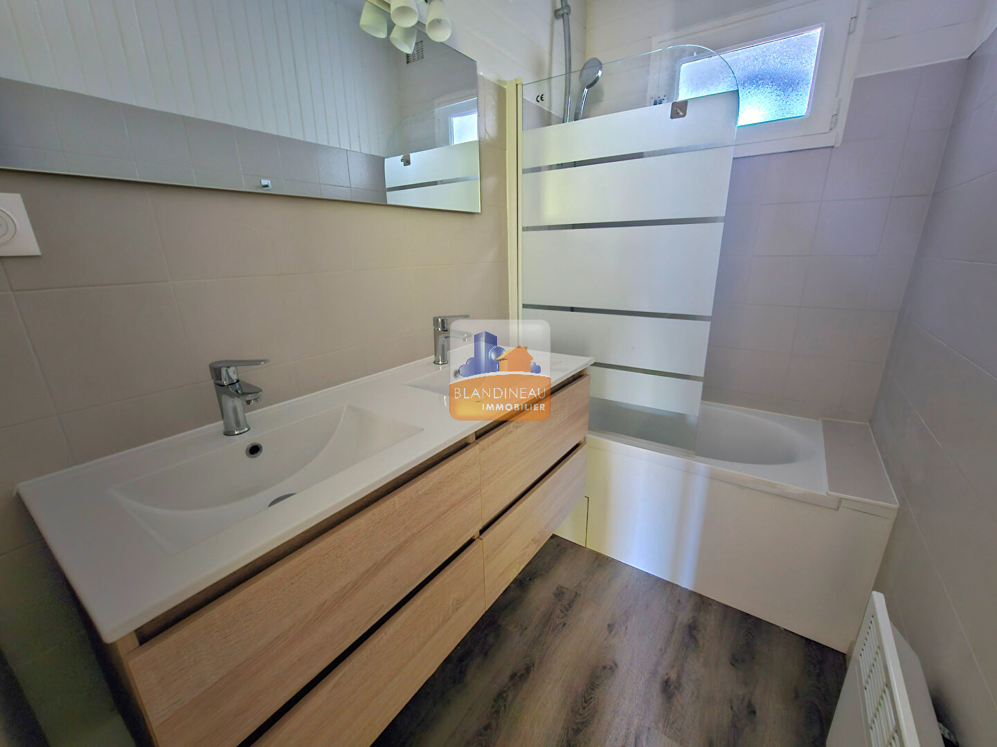 Image APPARTEMENT à REZE