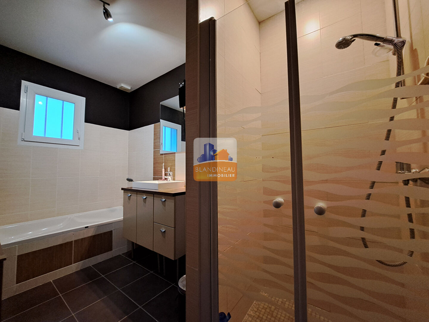 Image MAISON à BOUAYE