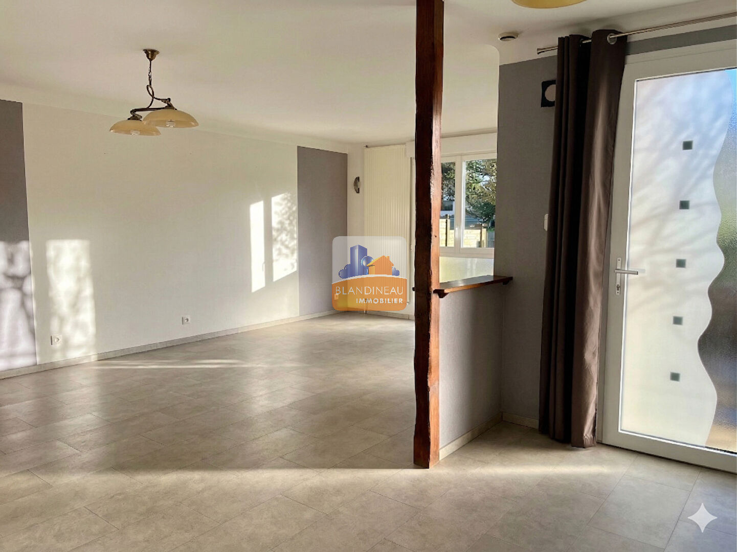 Image MAISON à BOUGUENAIS