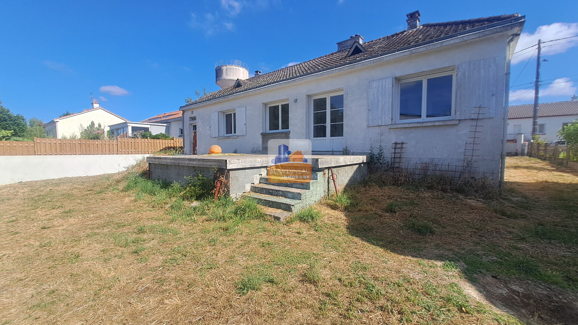 MAISON à ST JEAN DE BOISEAU