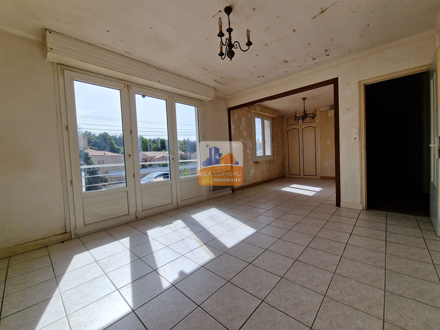 Image MAISON à SAINT LEGER LES VIGNES