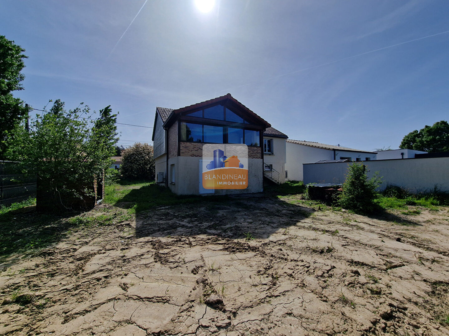 Image MAISON à SAINT LEGER LES VIGNES