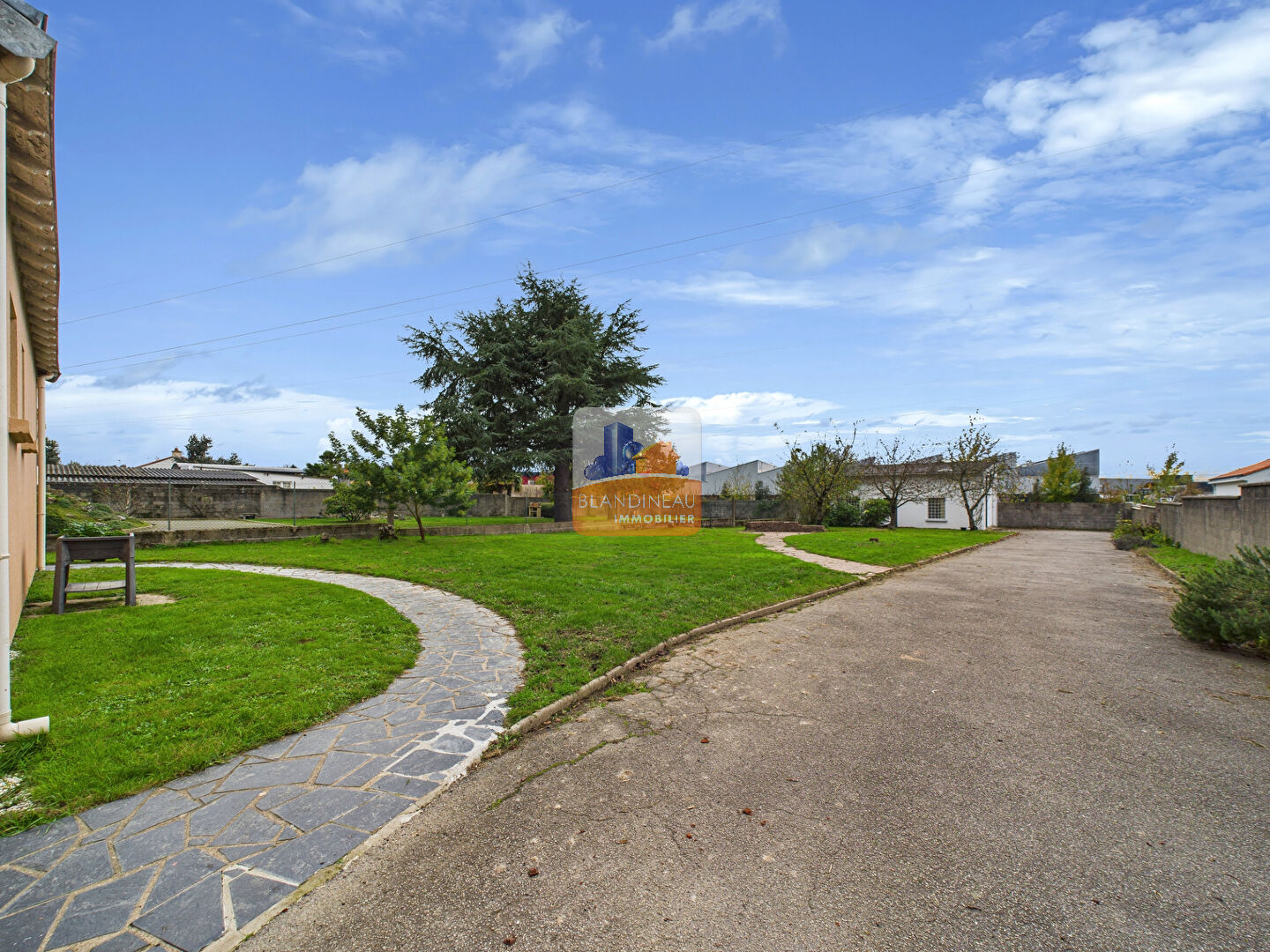 Image MAISON à BOUGUENAIS