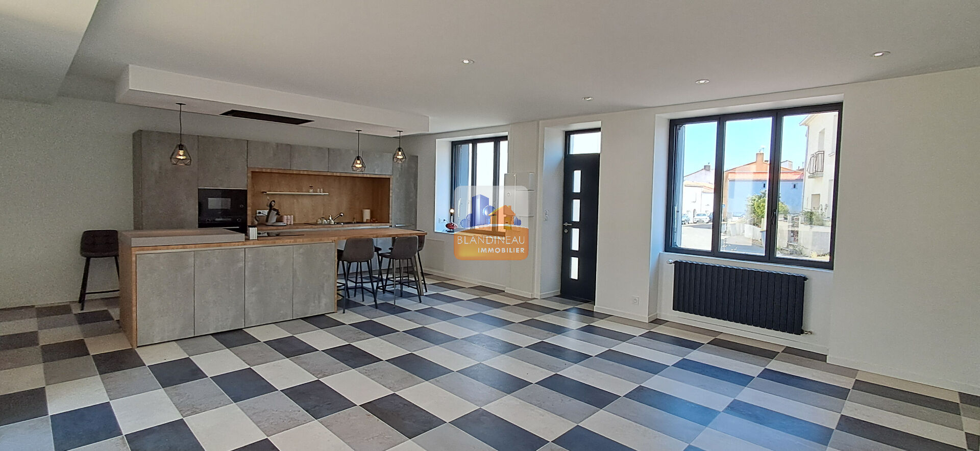 MAISON à ST JEAN DE BOISEAU