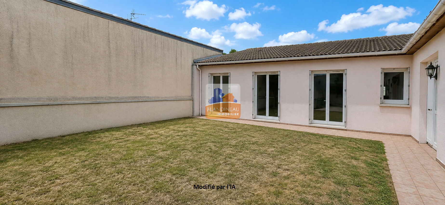 Image MAISON à BOUGUENAIS