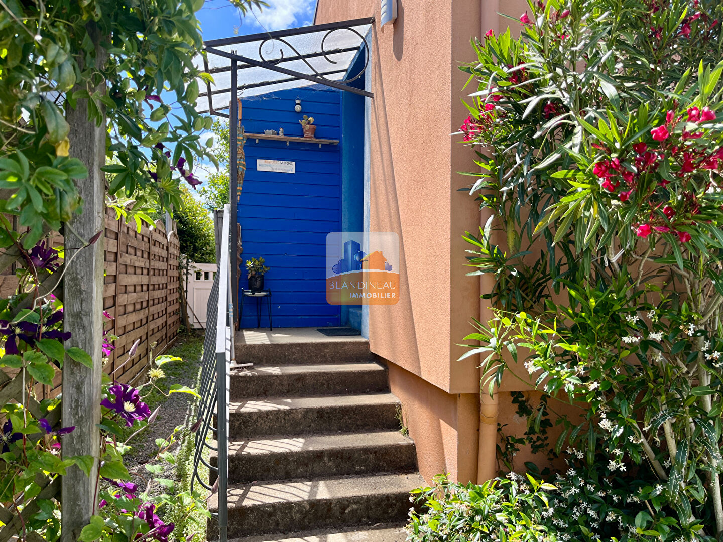 MAISON à BOUGUENAIS